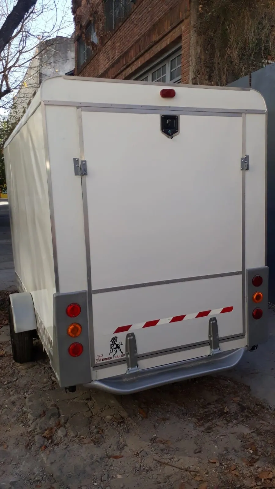 Trailer Ferrer · TR-01