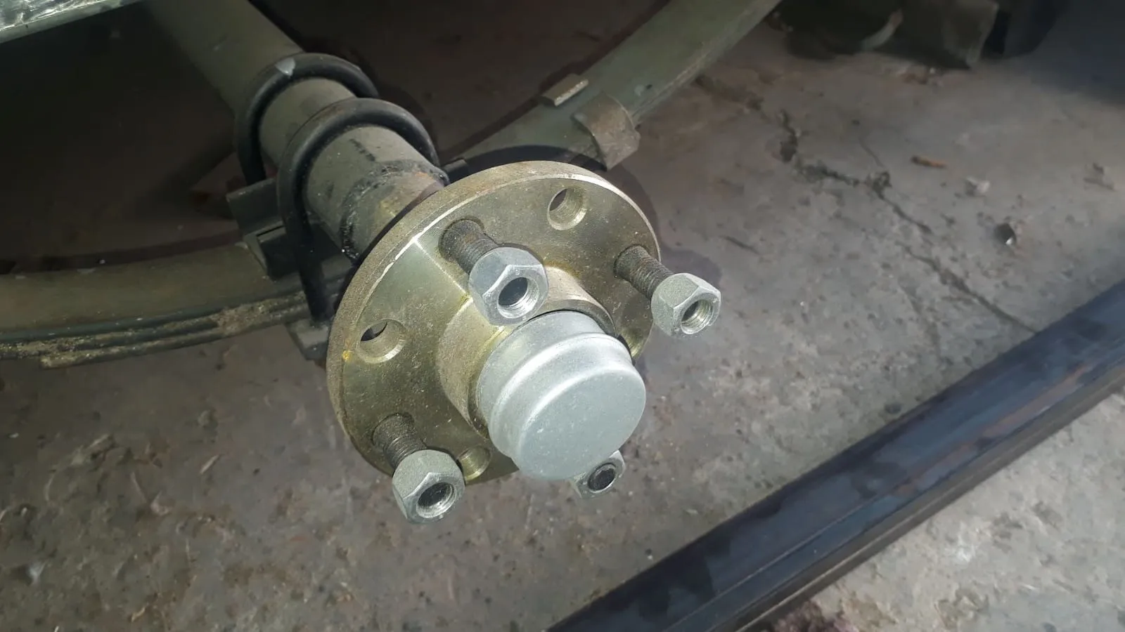 Trailer Ferrer · TR-11